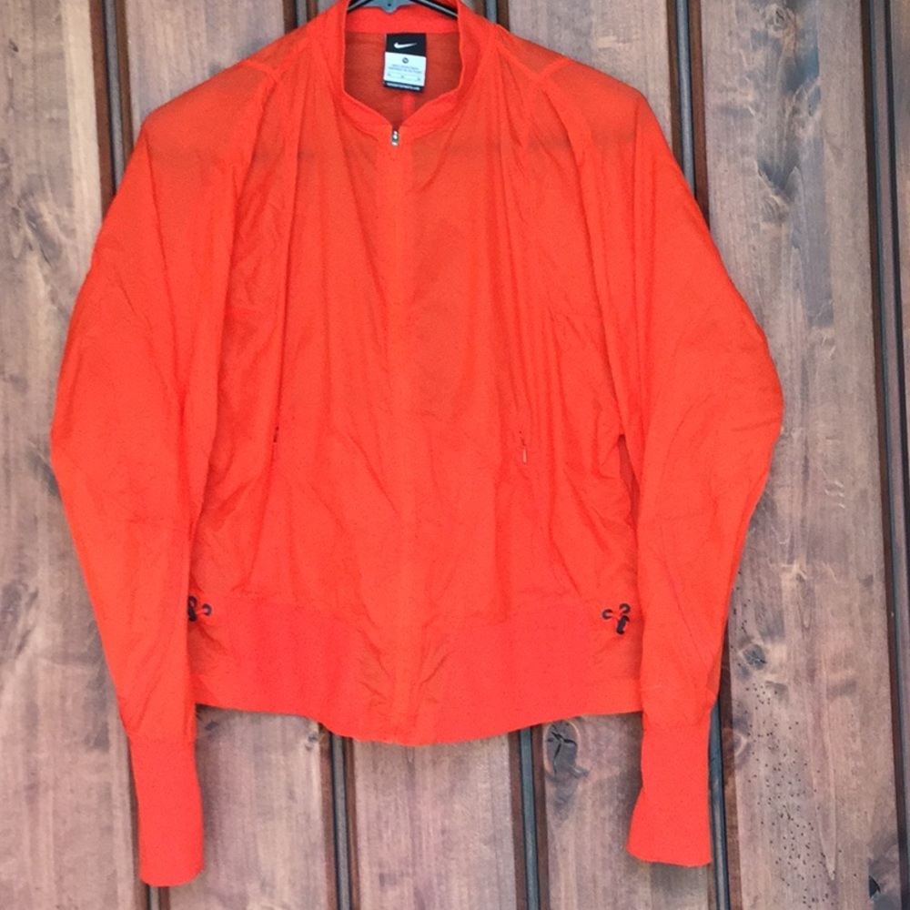 Women’s M Nike Jacket NWOT